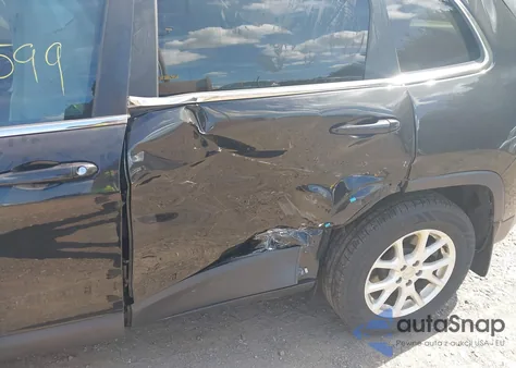 2016 Jeep Cherokee Latitude из США, поврежденный, VIN 1C4PJMCB6GW192032